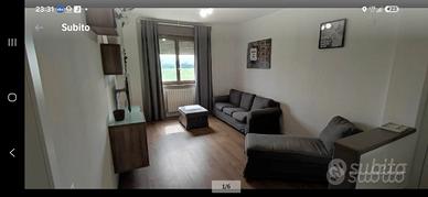 Appartamento con 3 camere.zona semicentrale 