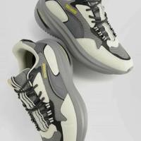 Scarpe Uomo BERSHKA 44