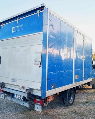 IVECO Daily 33S 2.3 HPT SPONDA IDRAULICA + IVA22