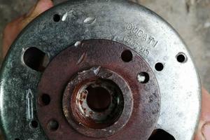 Volano scooter Ducati