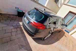OPEL INSIGNA SPORT TOURER