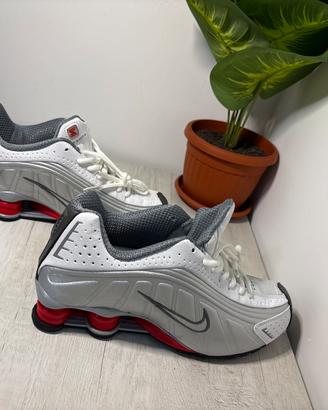 Scarpe Nike Shox R4 White/Silver/Red - Con Scatola