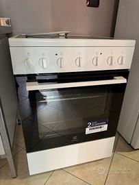 Cucina elettrica con forno
