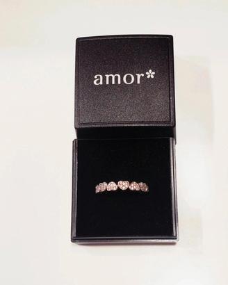 Anello Amor con motivi a cuoricino in zircone 