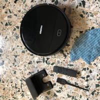 Robot aspirapolvere lavapavimenti