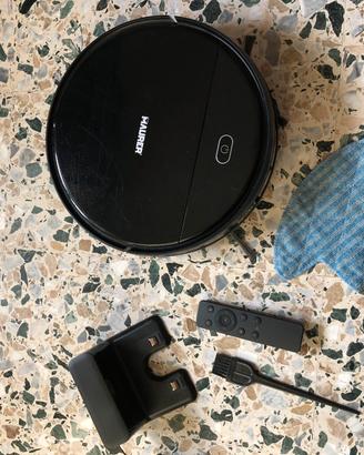 Robot aspirapolvere lavapavimenti