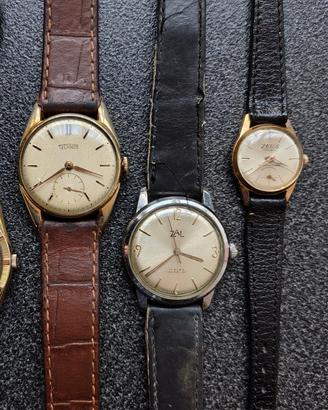 Tre Orologi in blocco carica manuale vintage 