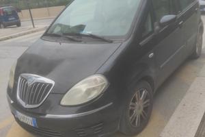 comoda, elegante ed economica 