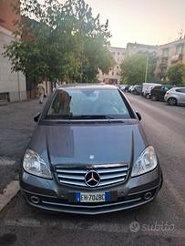 MERCEDES Classe A (W/C169) - 2011