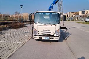 Camion 35ql con gru