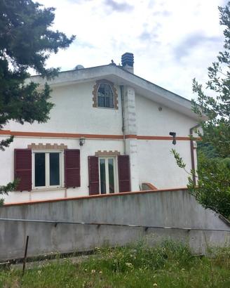Bifamiliare a Tivoli