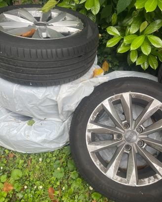 Cerchi e gomme Audi usati