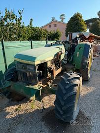 John Deere 5500