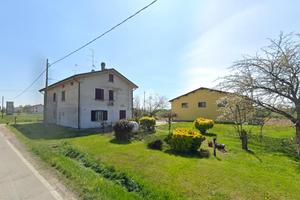 CASA INDIPENDENTE A CAVEZZO