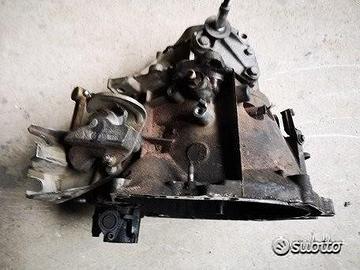 Cambio marce peugeot 308 1.6 turbo benzina 2008