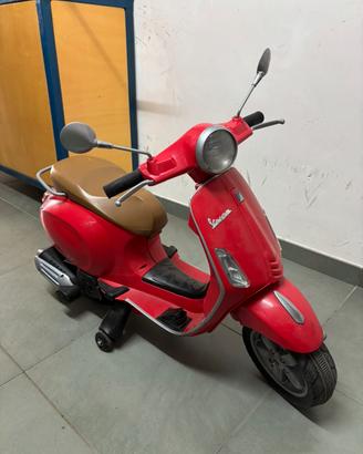 Vespa elettrica per bambini – Rossa