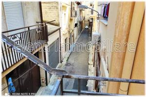 Casa indipendente di 150 m² con 3 locali a Alcamo