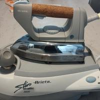 Ferro da stiro con caldaia esterna 