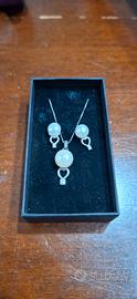 orecchini con collana 