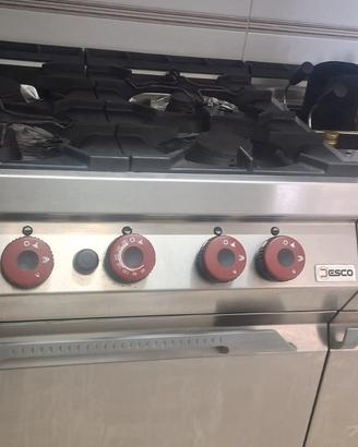 Cucina professionale seminuova in blocco/a pezzi