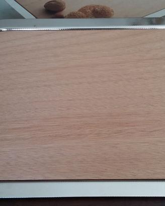 TAGLIERE di LEGNO in VASSOIO INOX - NUOVO
