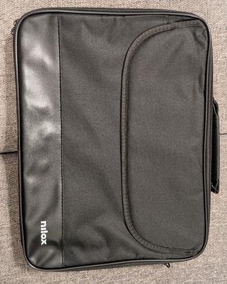 Borsa Porta PC Nilox Nera – Come Nuova con Tracoll