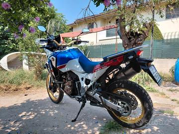 honda africa twin adv