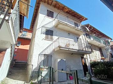CASA SEMINDIPENDENTE A GRONDONA