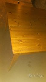 tavoli varie dimensioni in legno pieno vari color