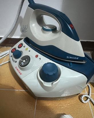 Ferro da stiro con caldaia Singer SHG6201