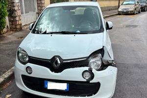 Renault Twingo SCe Lovely