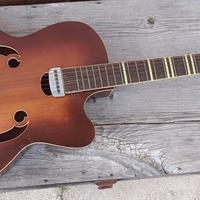 Chitarra Jazz Melody Guitars Menges Slovenia