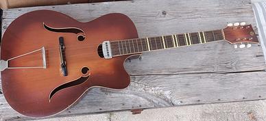 Chitarra Jazz Melody Guitars Menges Slovenia