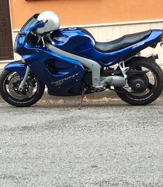 Moto Triumph 955