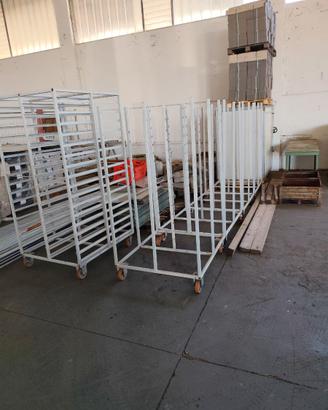 Carrelli portatutto