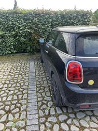 Mini cooper elettrica