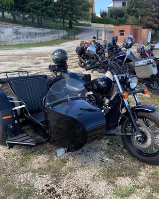 Sidecar Honda Black Spirit VT750