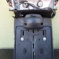 Porta targa per scooter TMax