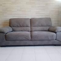 Divano 3 posti grigio in tessuto