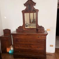 Como’ e comodini di noce  fine 800