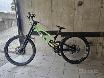 bici downhill tg XL - canyon sender
