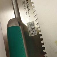 spatola manico verde