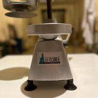 Macchina Pressa Hamburger La Felsinea 150mm