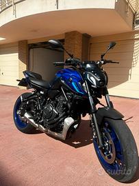 Yamaha MT-07 - depotenziata a 35kw (A2)