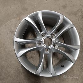 Cerchio in lega audi