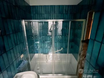 Arredo bagni e porte interne