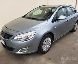 OPEL Astra Sports Tourer 1.7 CDTI Elective - 2011