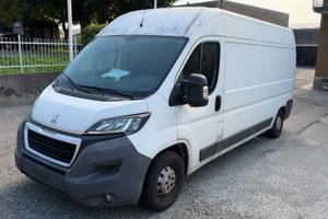 Peugeot Boxer 2.2 131 cv motore picchia