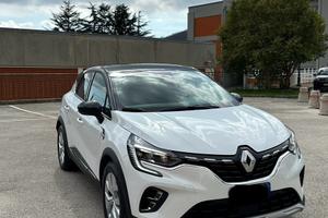 Nuova Renault Captur Full Hybrid
