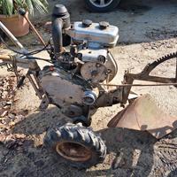 motocoltivatore per arare